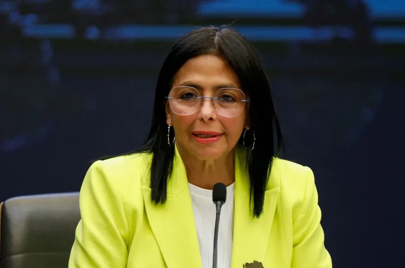 Suprema Corte da Venezuela ordena que Delcy Rodríguez assuma presidência