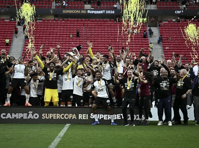 Corinthians vence Flamengo e é campeão da Supercopa do Brasil 2026