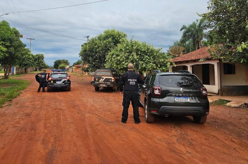 Polícia Civil deflagra operação para combater crimes de posse ilegal de armas e tráfico de drogas em Juscimeira, MT