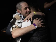 Veja imagens dos prisioneiros palestinos soltos por Israel
