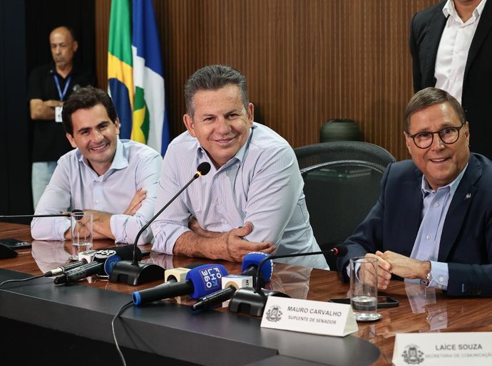 Mauro Carvalho retorna às atividades empresariais e Fábio Garcia continua à frente da Casa Civil de MT
