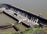 EUA anunciam acordo no Paraguai para usar energia Itaipu em projeto de IA
