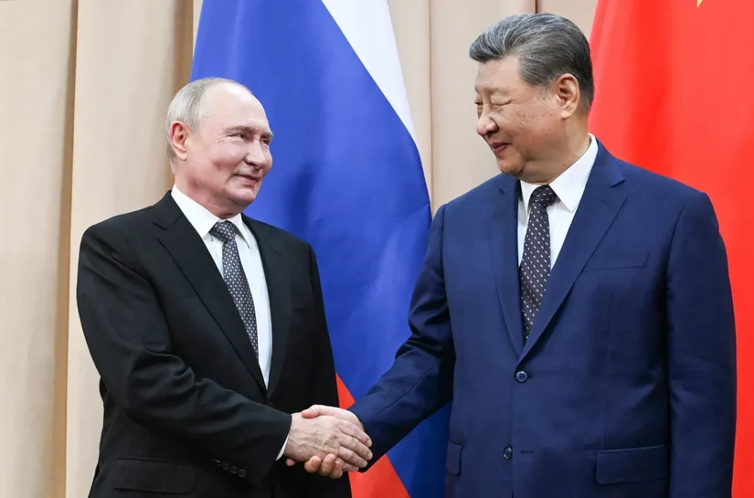 China e Rússia desenham juntos nova governança global, diz Xi Jinping
