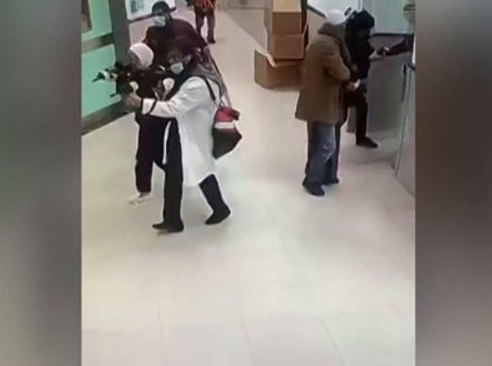 Soldados israelenses disfarçados de médicos matam 3 em hospital; militares dizem que alvos eram 'combatentes'