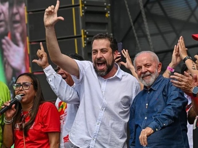 MDB aciona Justiça Eleitoral contra Lula por ato no 1º de Maio