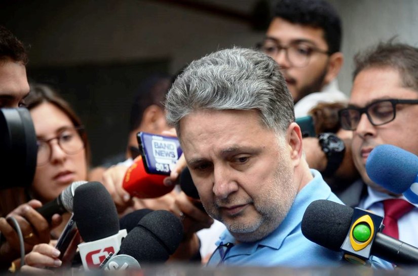 TRE-RJ mantém condenação do ex-governador Anthony Garotinho