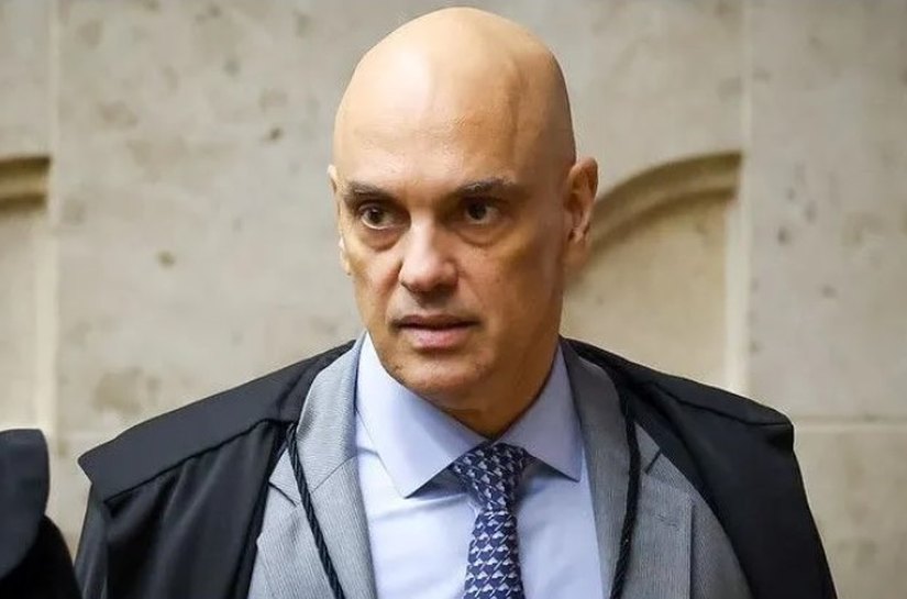 Moraes dá cinco dias para que X complemente documentos que comprovam representação no Brasil