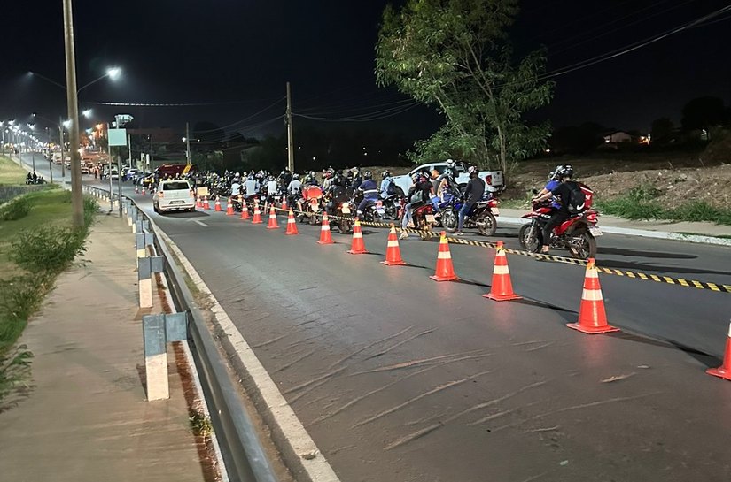 Operação resulta em 107 multas e remoção de 69 motocicletas em Cuiabá