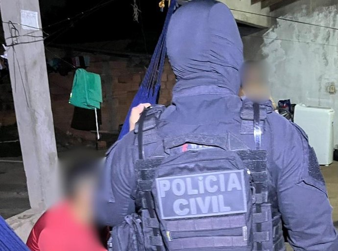 Polícia Civil cumpre mandados em Rondonópolis em operação nacional contra facção criminosa