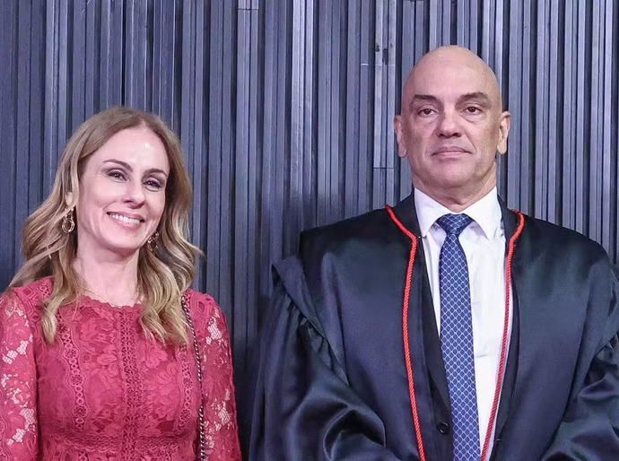 Veja Vídeo que mostra Moraes e esposa saindo de jatinho de empresa de Vorcaro em 2025; escritório Barci de Moraes nega irregularidade