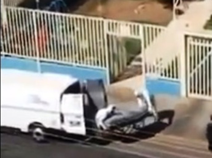 Veja Foto e Vídeo: Sem UTI e ambulância, rapaz de 23 morre com a Covid-19 em casa, no bairro Bosque da Saúde, em Cuiabá