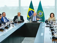 Governo prevê aumento de etanol na gasolina de 30% para até 32%