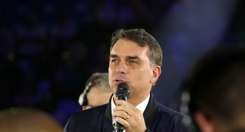 TSE suspende sistema de filiação após mudança de partido de Flávio