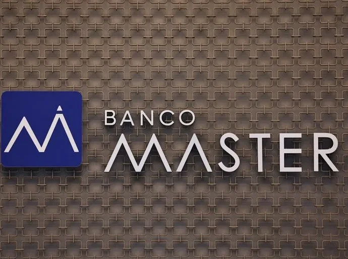 Vorcaro pagou até R$ 2 milhões para influenciadores atacarem Banco Central