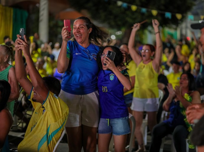 Minha Rua Show de Bola reúne 56 ruas e cerca de 300 vídeos na disputa por telões