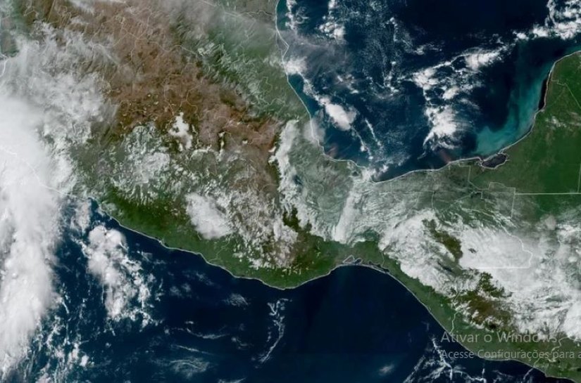 'Potencialmente catastrófico', furacão Roslyn se aproxima da costa mexicana