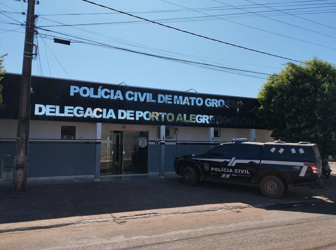 Polícia Civil prende mulher por adquirir medicamento proibido no país
