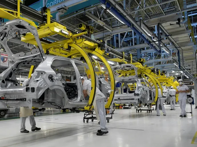 Atividade econômica brasileira cresce 0,4% em agosto