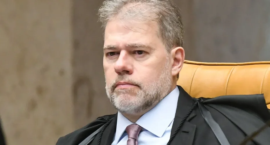 Toffoli define competência do STF em investigação do caso Banco Master