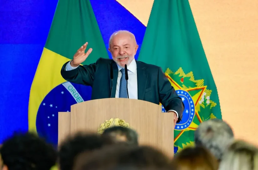 Imprensa internacional repercute reeleição de Lula no Brasil