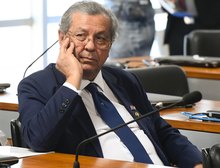 Jayme Campos na berlinda: sem apoio de Bolsonaro, prefeitos e aliados, senador caminha para aposentadoria forçada