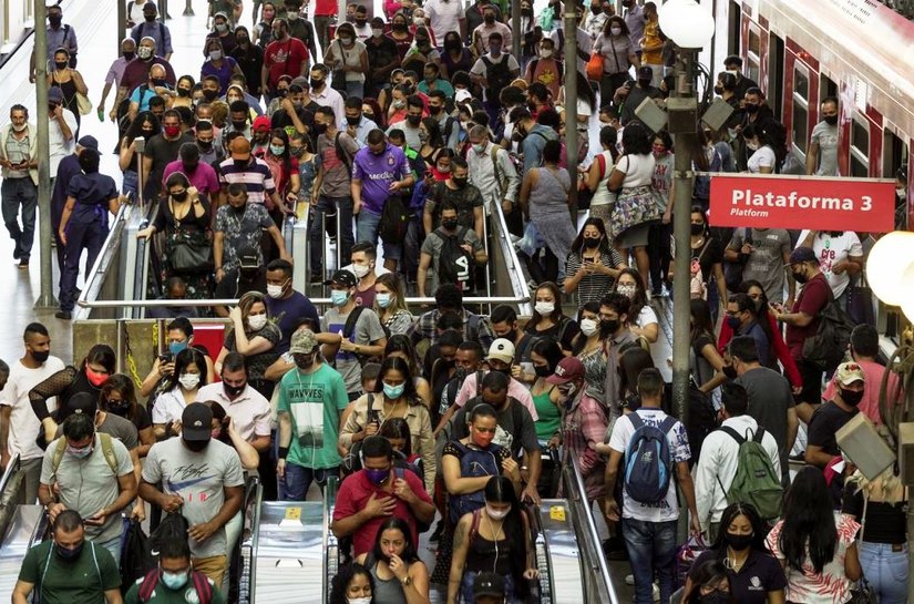 Fase emergencial em São Paulo esbarra em falta de auxílio financeiro: “Preciso trabalhar”