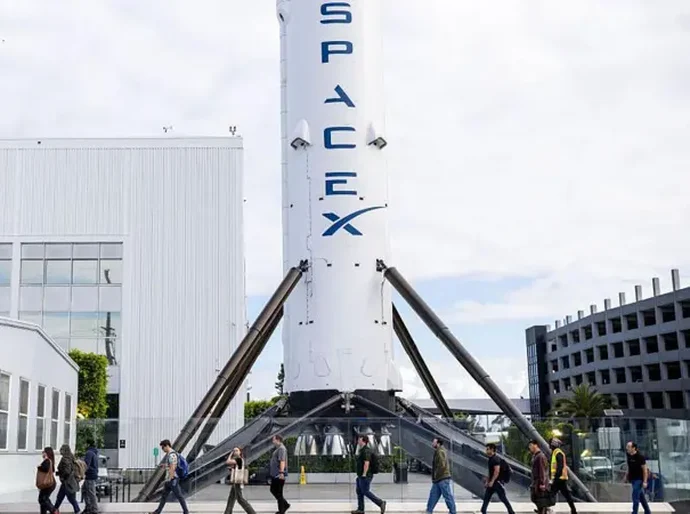 Elon Musk o primeiro trilionário da história? SpaceX é avaliada em mais de R$ 9 trilhões antes de estrear na bolsa