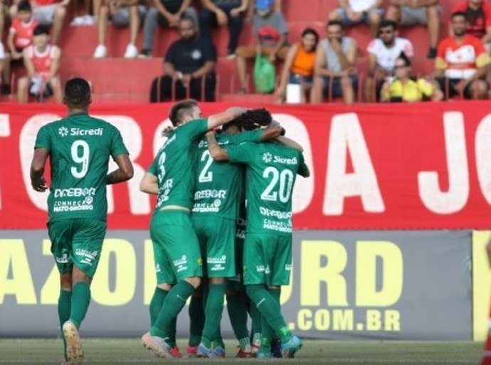 Em jogo intenso, Cuiabá vence o União e abre vantagem na final do Mato-grossense de 2022