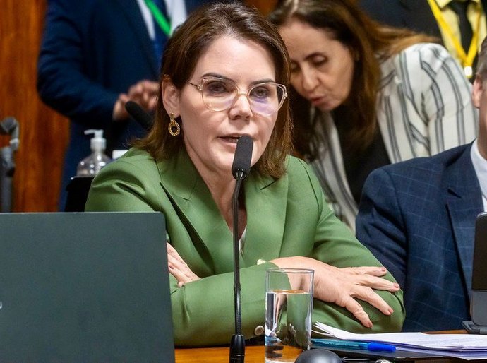 Coronel Fernanda cobra presença de Vorcaro em CPMI do INSS: se ele não vem, nós vamos até ele saber a verdade