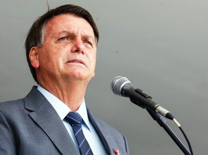 Após falar em país 'quebrado', Bolsonaro ironiza: 'Brasil está bem, está uma maravilha'