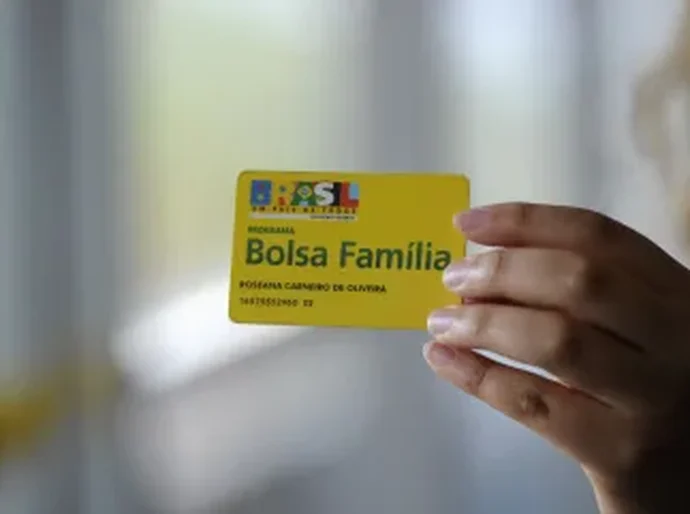 Bolsa Família precisa de mudanças para conter gasto futuro, dizem analistas