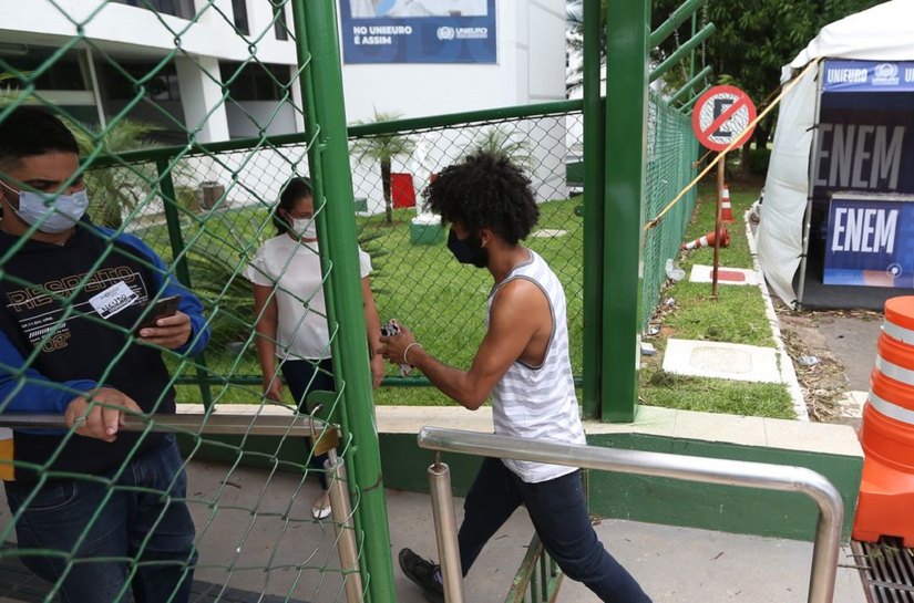 Começa hoje a reaplicação do Enem 2021