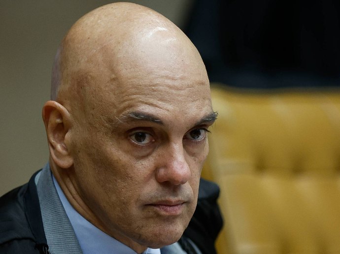 Editorial: Moraes tem de sair do Supremo