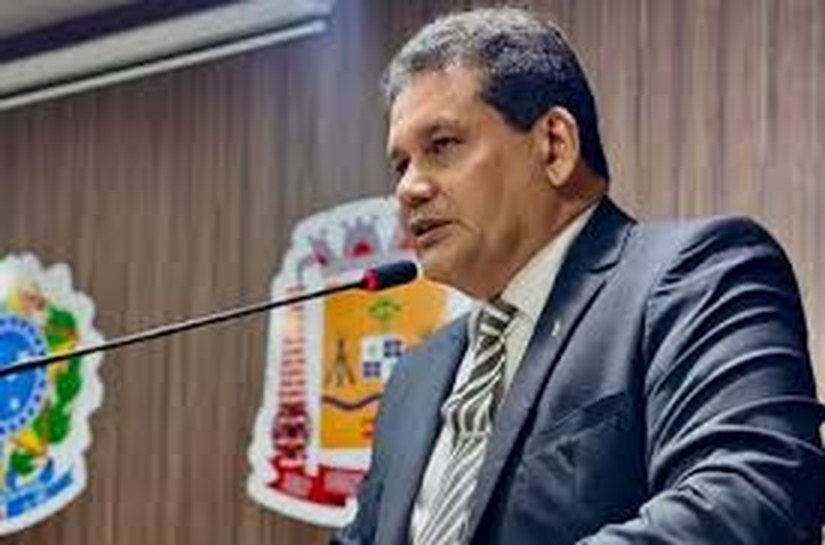 Câmara desafia prefeita, reelege Wanderley e aprofunda guerra política em Várzea Grande