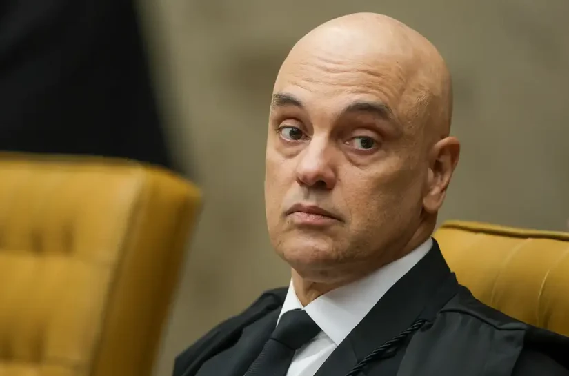 “Não há chance de recuar um milímetro”, diz Moraes ao Washington Post