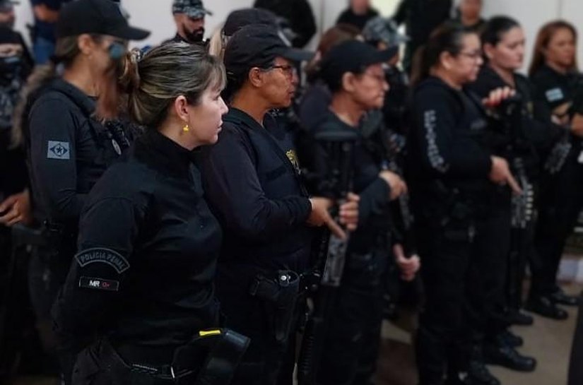 Operação realiza higienização geral em penitenciária feminina, movimenta reeducandas e apreende materiais ilícitos