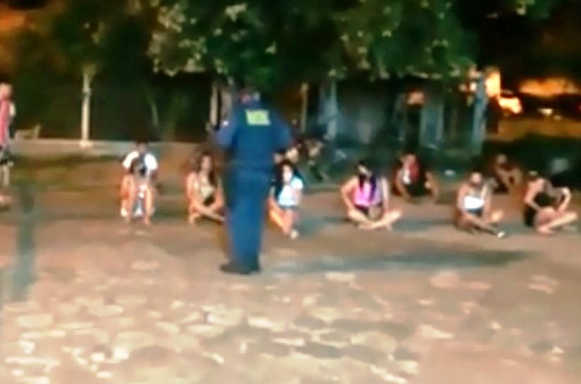Veja Fotos e Vídeos: Guarda Municipal acaba com festa em VG, apreende menor, bebidas e drogas, e prende 16