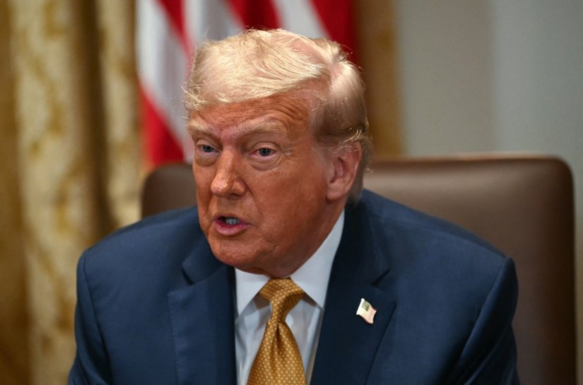 Trump manda carta a Lula e anuncia tarifa de 50% sobre produtos brasileiros
