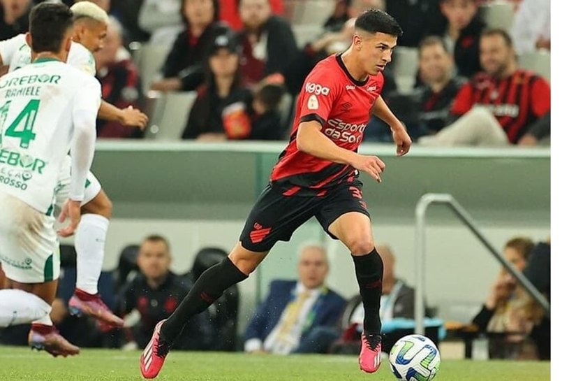 Athletico-PR vence Cuiabá e adentra o G6 do Campeonato Brasileiro