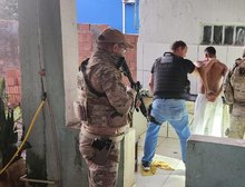 Polícia Civil prende homem suspeito de agredir ex-companheira e matar pai e concunhado dela