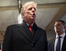 Trump diz que regime de Cuba vai cair 'muito em breve'