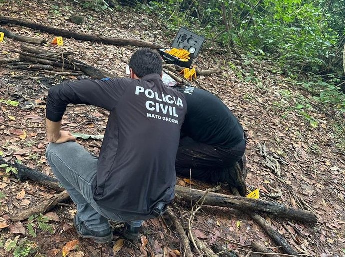 Polícia Civil cumpre mandados contra faccionados envolvidos em homicídio e ocultação de cadáver em Araputanga,MT