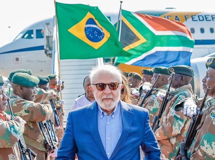 19 países em 8 meses: por que Lula viaja tanto?