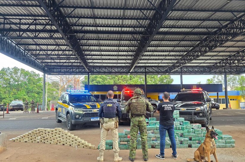 Forças de segurança apreendem 550 quilos de cocaína e causam R$ 9,9 milhões de prejuízo às facções