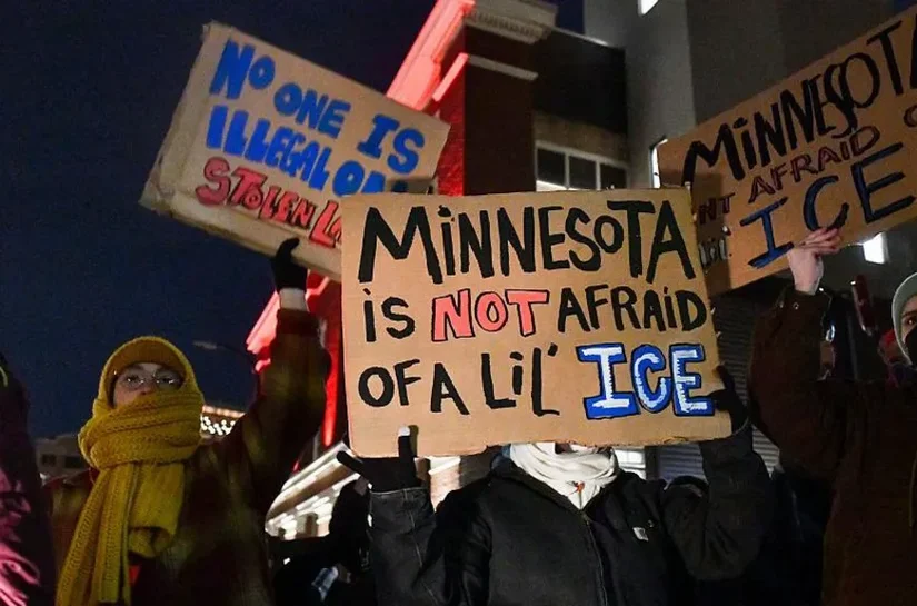 Dezenas de pessoas foram presas e um policial ficou ferido em protestos em Minneapolis