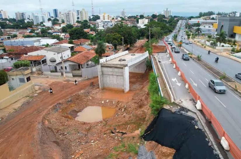 Trânsito será interrompido por um dia para implantação de pista extra na Miguel Sutil