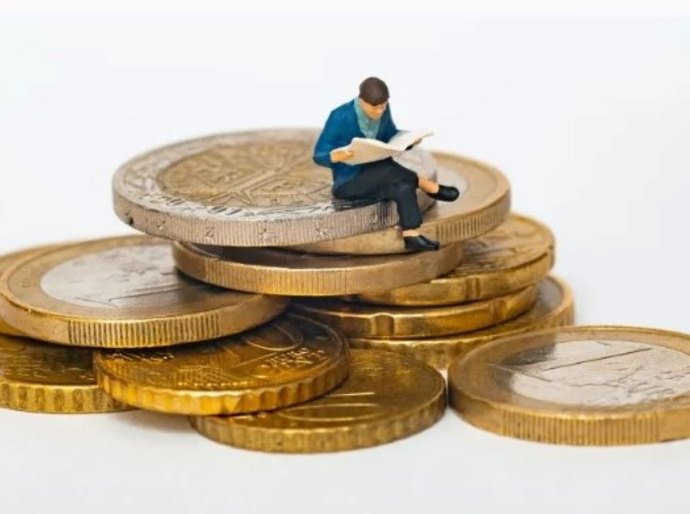 13º deve injetar R$ 250 bi na economia; trabalhadores recebem 1ª parcela nesta quarta