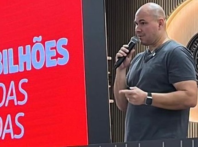 “Vamos equilibrar as contas em dois anos”, afirma Abílio ao decretar o fim da calamidade financeira em Cuiabá