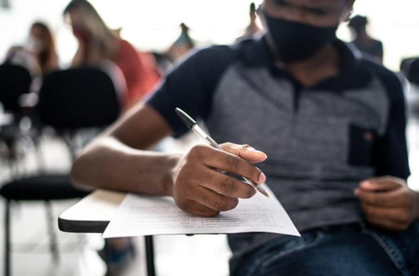 Progressão continuada prejudica a qualidade da educação no Brasil?