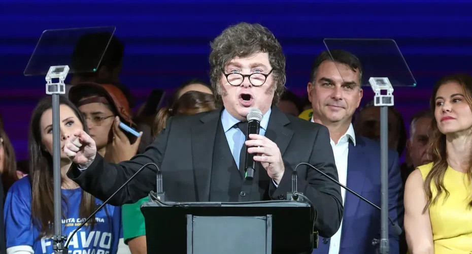 Brasil chama embaixador na Argentina após críticas de Milei a Lula e Moraes